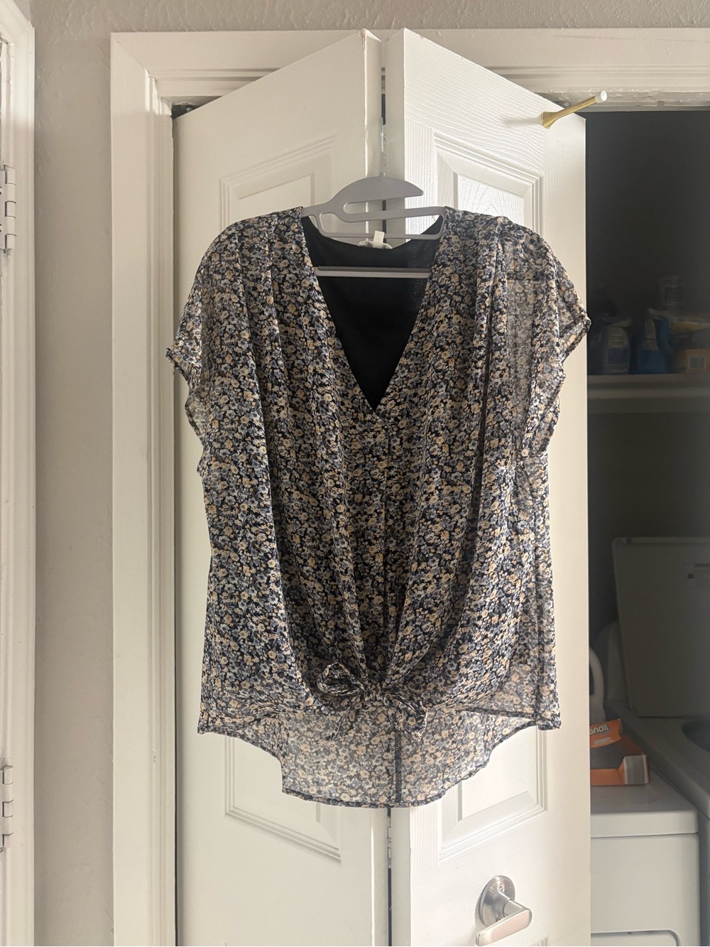 Floral Tie-Front V-Neck Blouse in Navy and Cream
